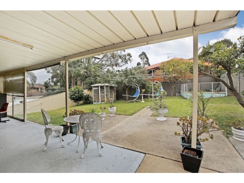 27 Zeolite Place, Eagle Vale NSW 2558