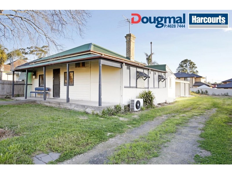 149 Dumaresq Street, Campbelltown NSW 2560