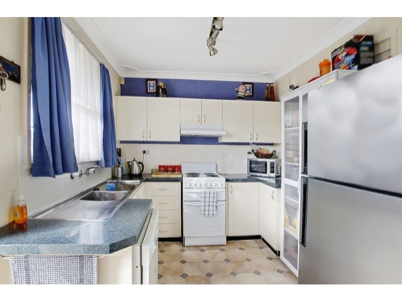 13 Manning Street, Campbelltown NSW 2560