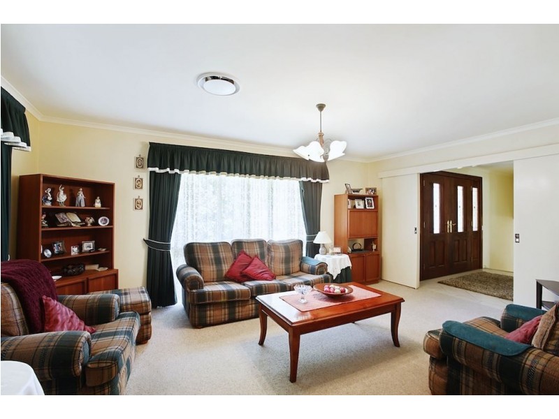 5 Menindee Avenue, Leumeah NSW 2560