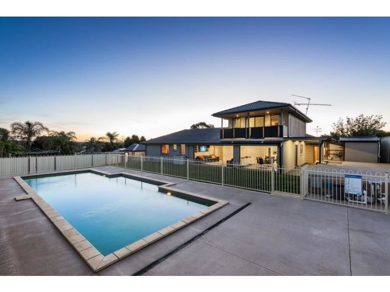 7 Miranda Place, Rosemeadow NSW 2560