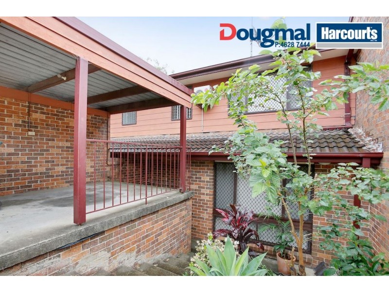 14/6 Jacquinot Place, Glenfield NSW 2167