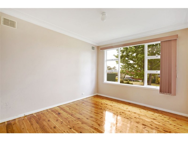 3 Gipps Street, Bradbury NSW 2560