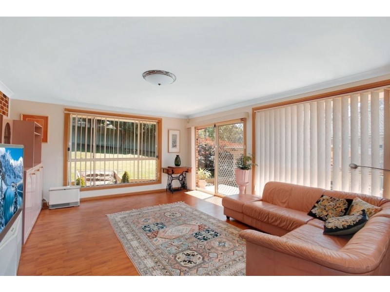 2 Mount Sugarloaf Drive, Glen Alpine NSW 2560