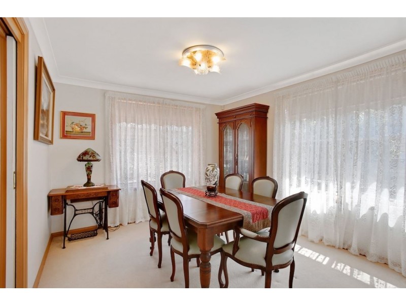 2 Mount Sugarloaf Drive, Glen Alpine NSW 2560