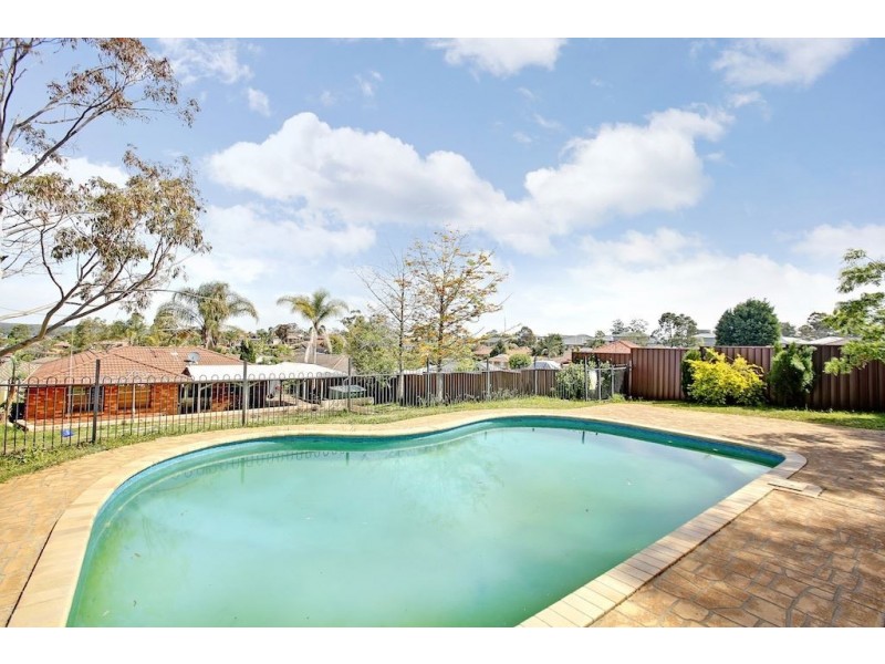 58 Romeo Crescent, Rosemeadow NSW 2560