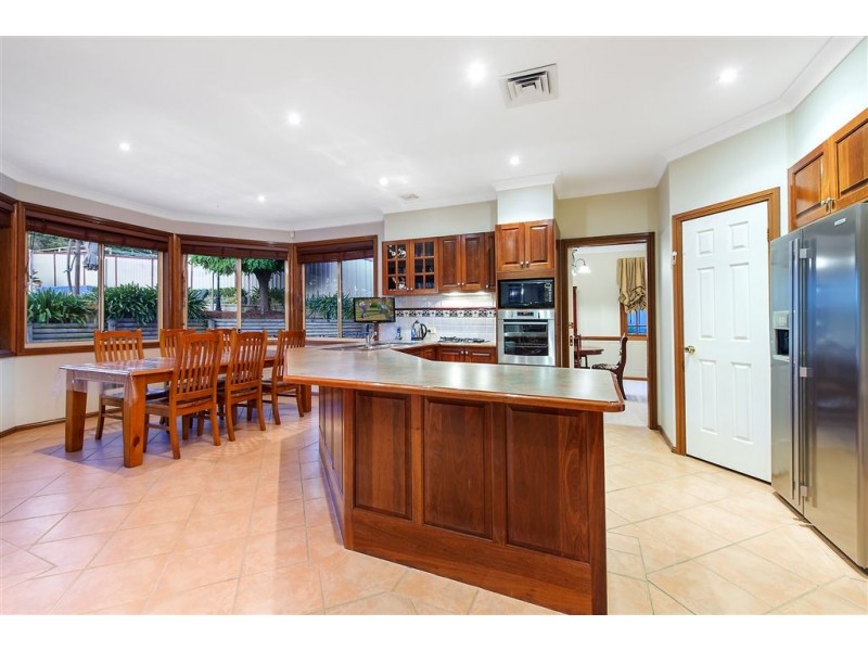 29 Glenavon Place, Glen Alpine NSW 2560