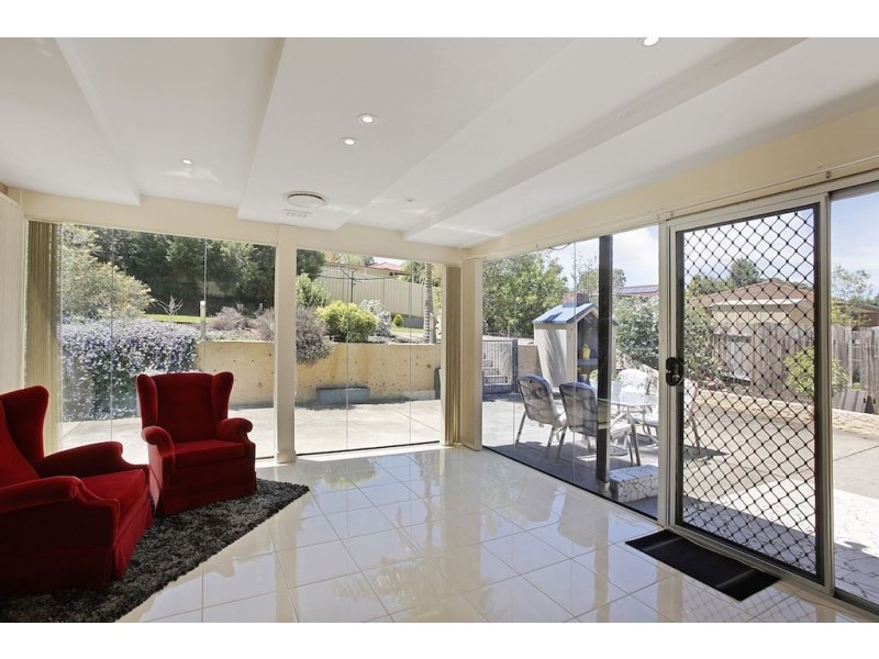 7 Jasper Place, Ambarvale NSW 2560