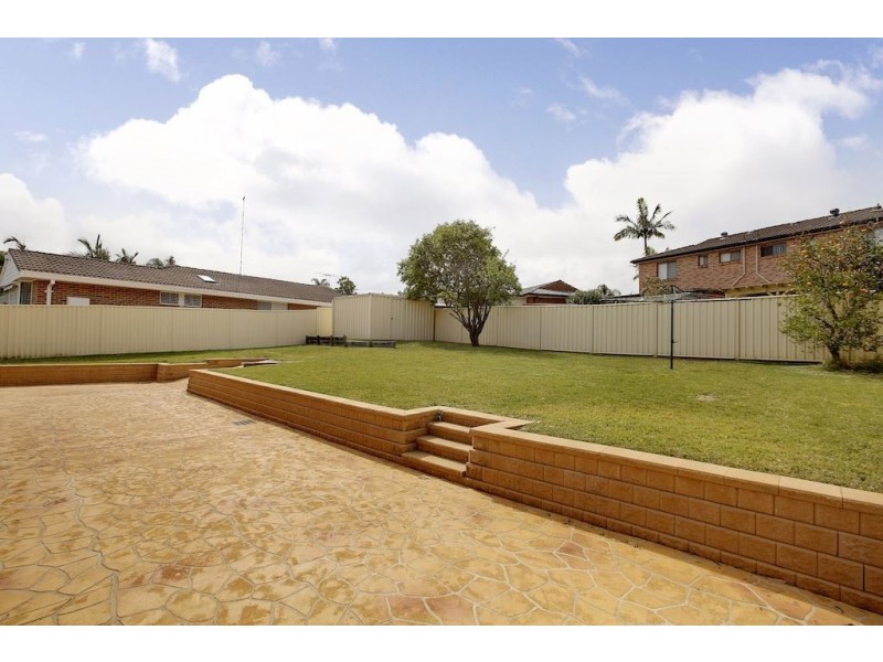 6 Walrus Place, Raby NSW 2566