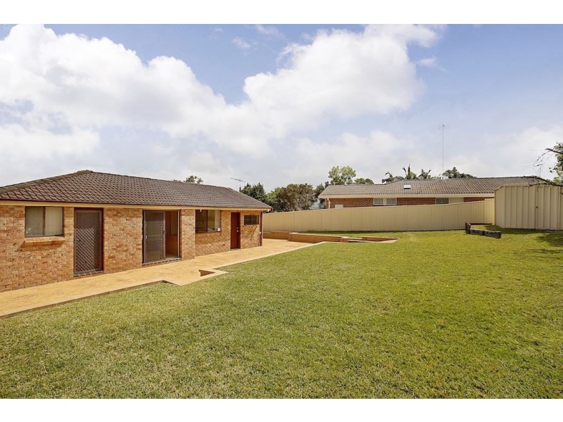 6 Walrus Place, Raby NSW 2566