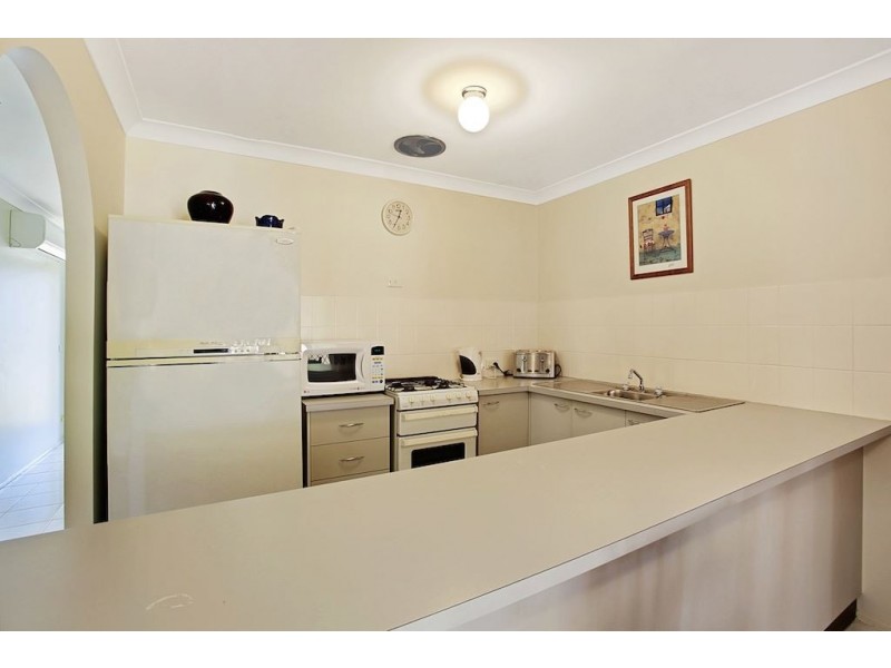 2/42 Francisco Crescent, Rosemeadow NSW 2560