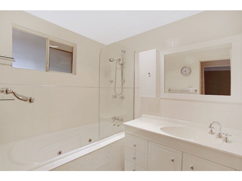 14 Elouera Crescent, Woodbine NSW 2560