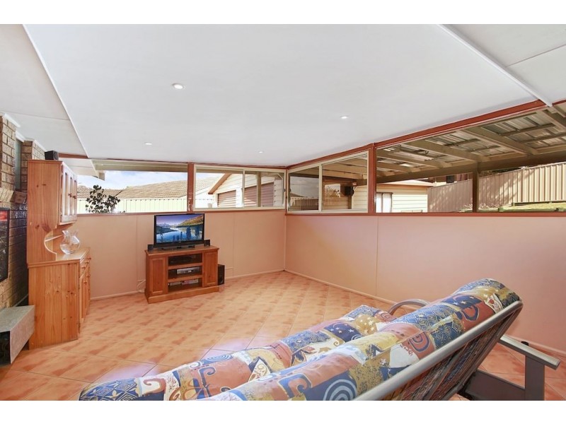 14 Elouera Crescent, Woodbine NSW 2560