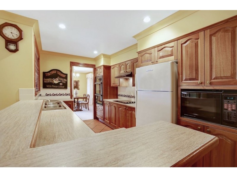 138 Abington Crescent, Glen Alpine NSW 2560