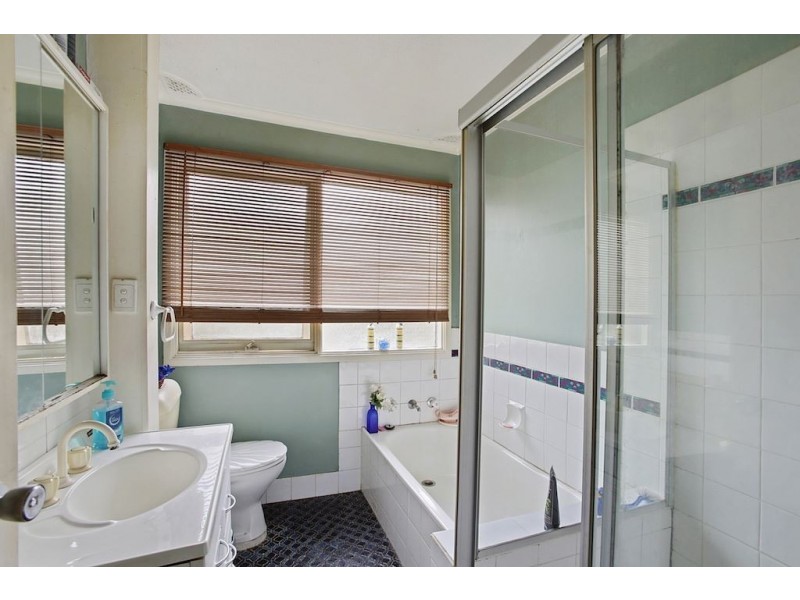 7 Brushbox Place, Bradbury NSW 2560