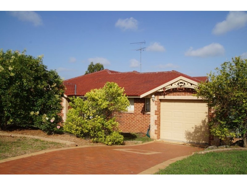 1A Strathmore Place, Glen Alpine NSW 2560