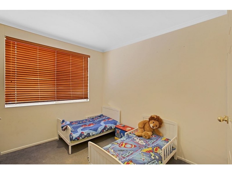 1/49 Diamontina Avenue, Kearns NSW 2558