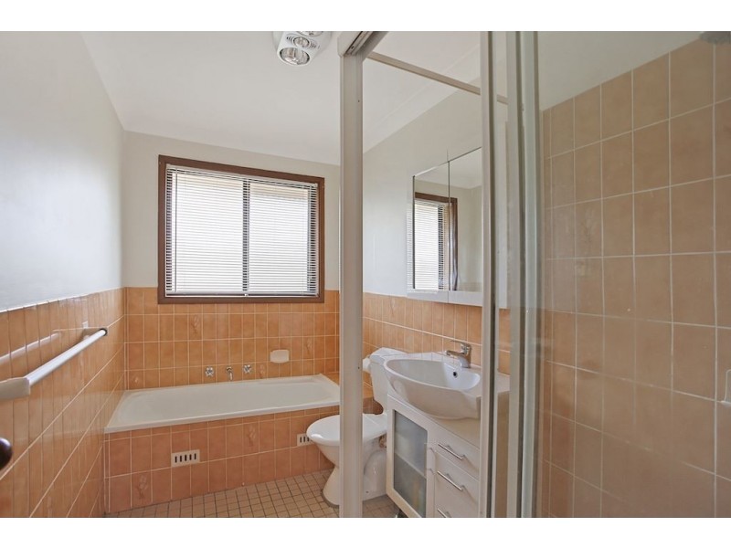 69 Woodcourt Street, Ambarvale NSW 2560