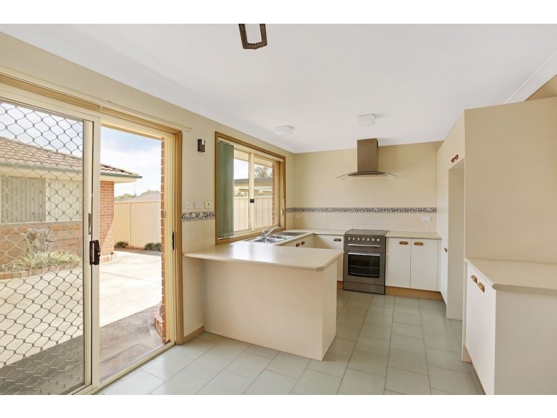 12B Moncrieff Close, St Helens Park NSW 2560