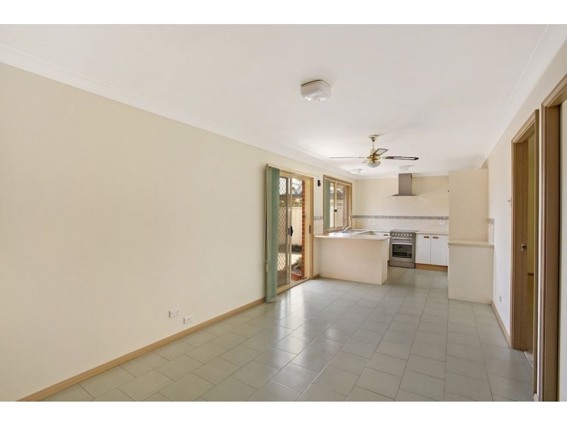 12B Moncrieff Close, St Helens Park NSW 2560