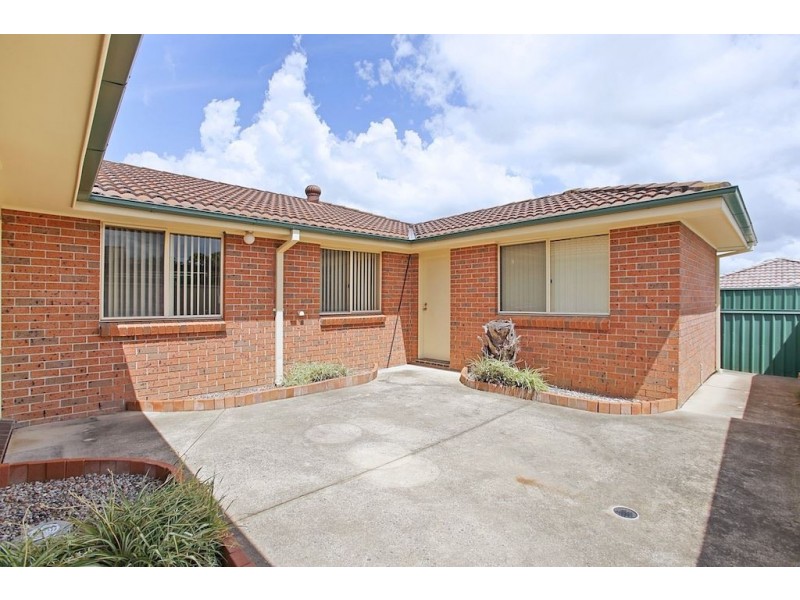 12B Moncrieff Close, St Helens Park NSW 2560