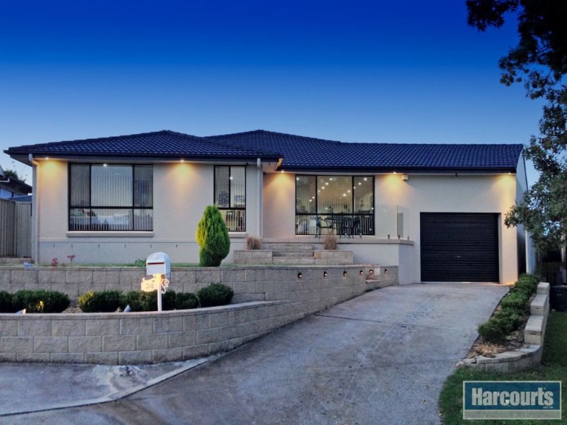 24 Boeing Crescent, Raby NSW 2566