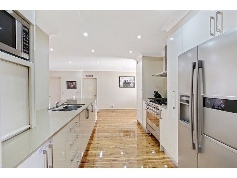 24 Boeing Crescent, Raby NSW 2566