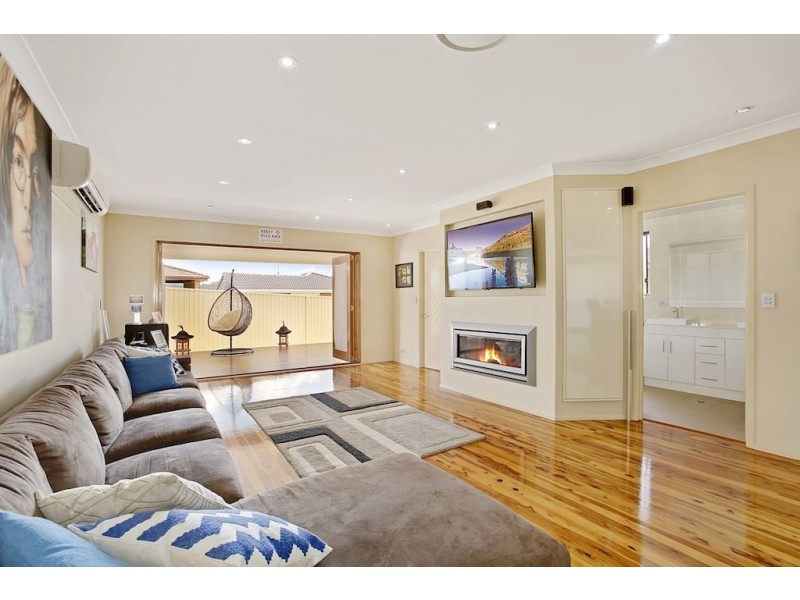 24 Boeing Crescent, Raby NSW 2566