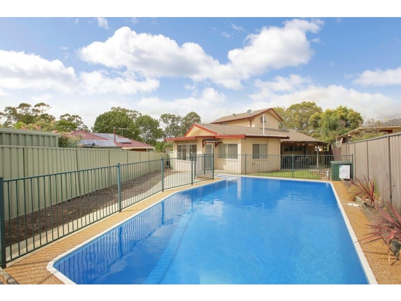 12 Caley Road, Bradbury NSW 2560