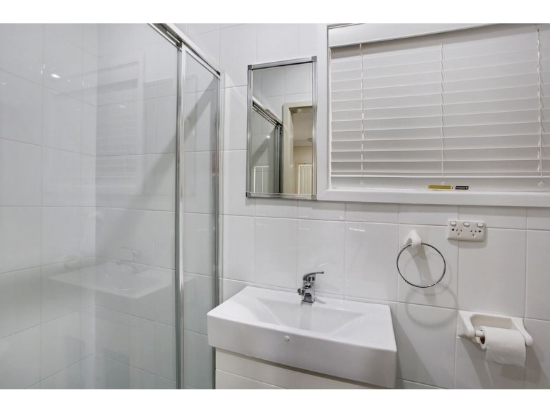 12 Caley Road, Bradbury NSW 2560