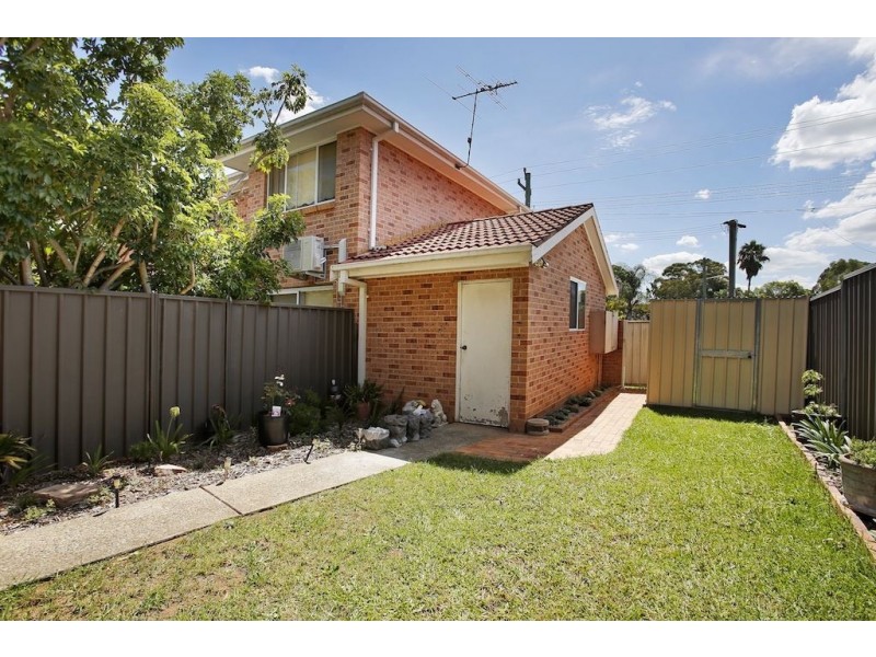 3/5 Guildford Place, Leumeah NSW 2560