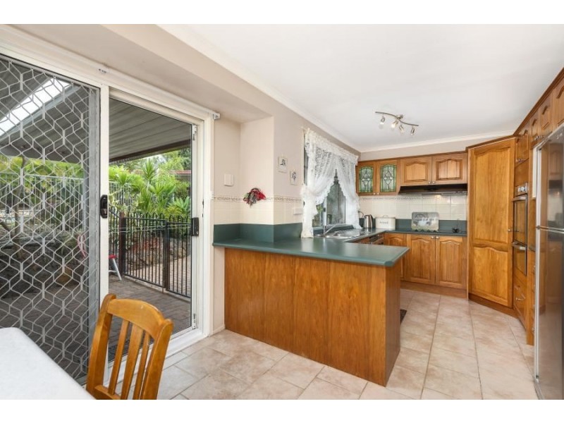 13 Amethyst Place, Eagle Vale NSW 2558