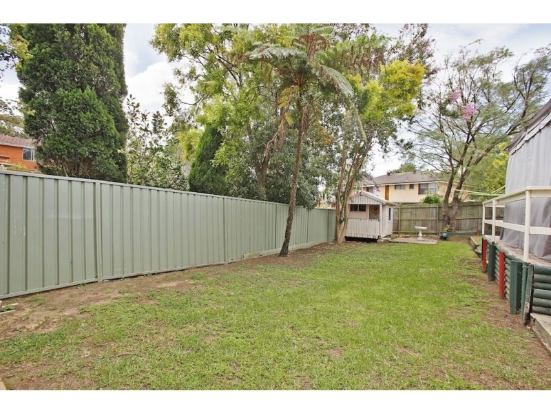10 Carrington Circuit, Leumeah NSW 2560