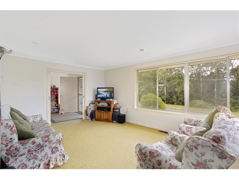 17 Illawarra Rd, Leumeah NSW 2560