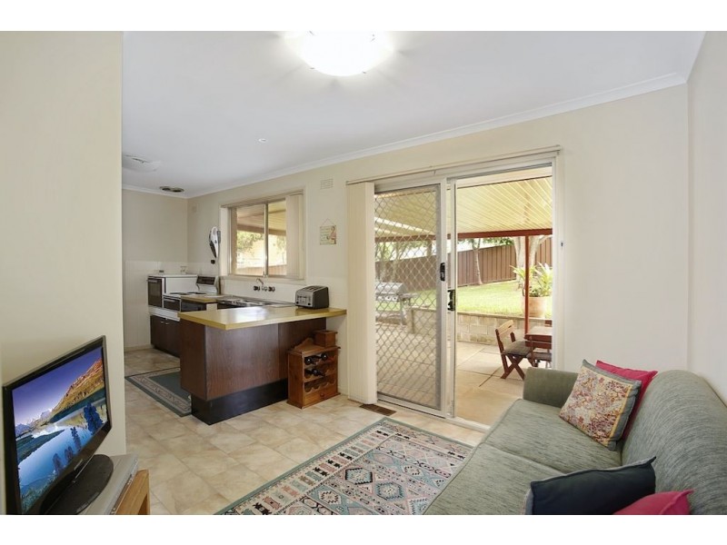 17 Illawarra Rd, Leumeah NSW 2560