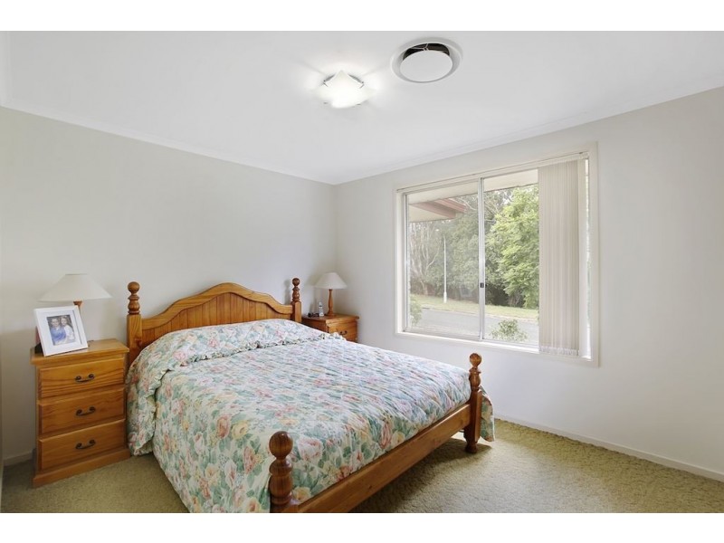 17 Illawarra Rd, Leumeah NSW 2560