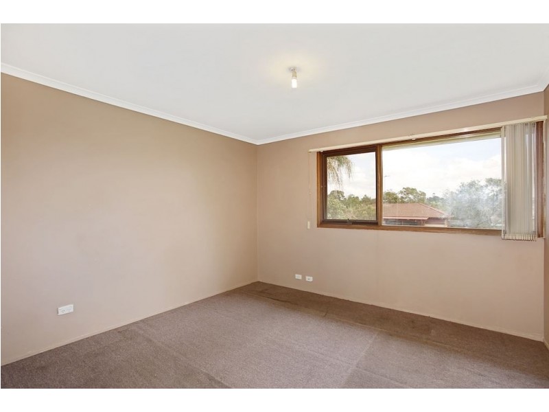 21 Tremlow Crescent, Ambarvale NSW 2560