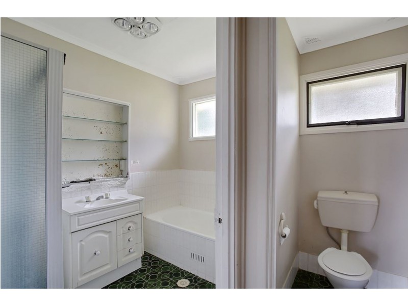 21 Tremlow Crescent, Ambarvale NSW 2560