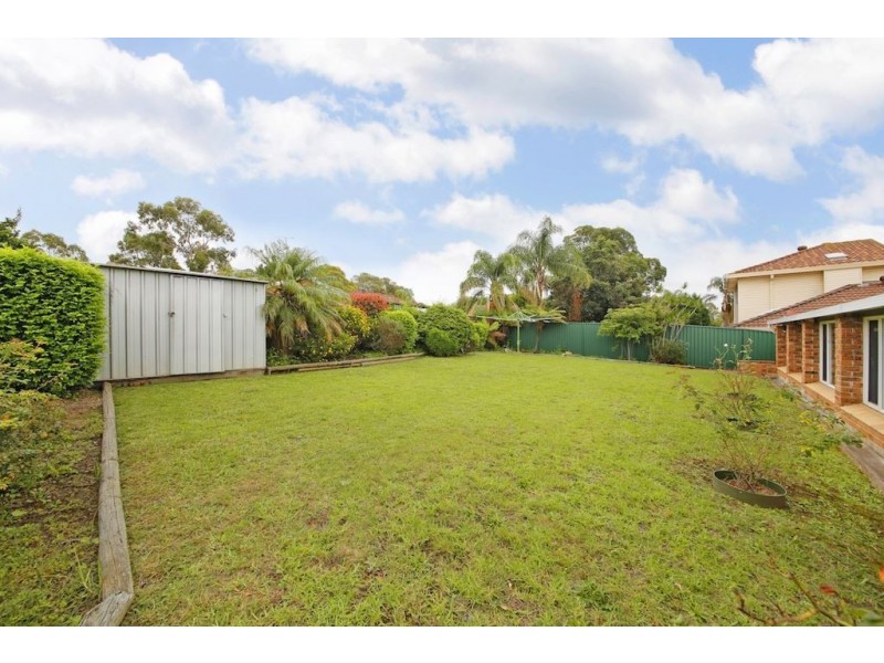 16 Aquamarine Drive, Eagle Vale NSW 2558