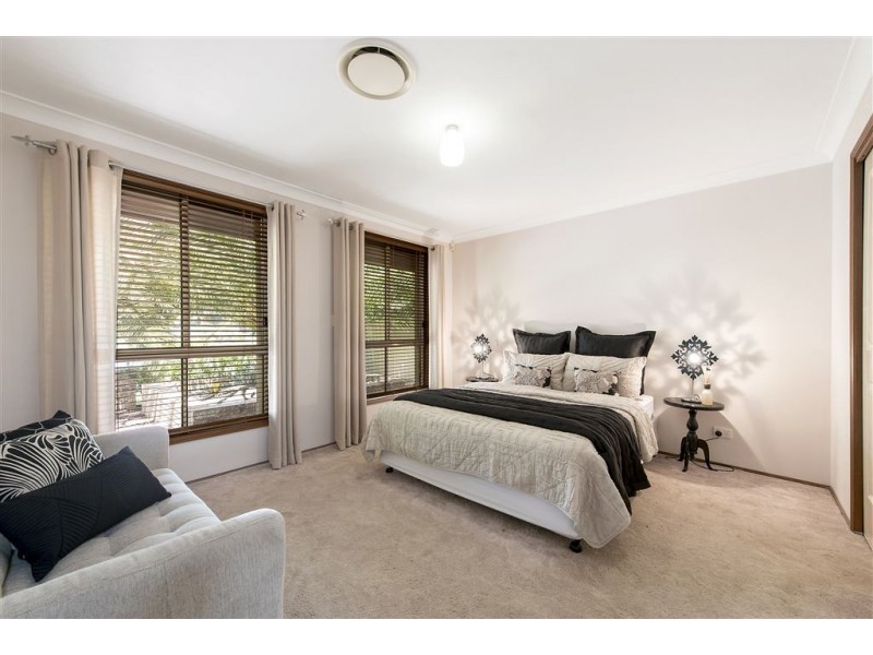 89 Cleopatra Drive, Glen Alpine NSW 2560