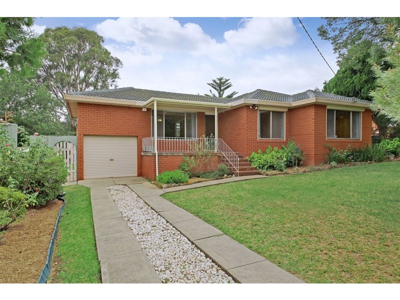 38 Raymond Avenue, Campbelltown NSW 2560