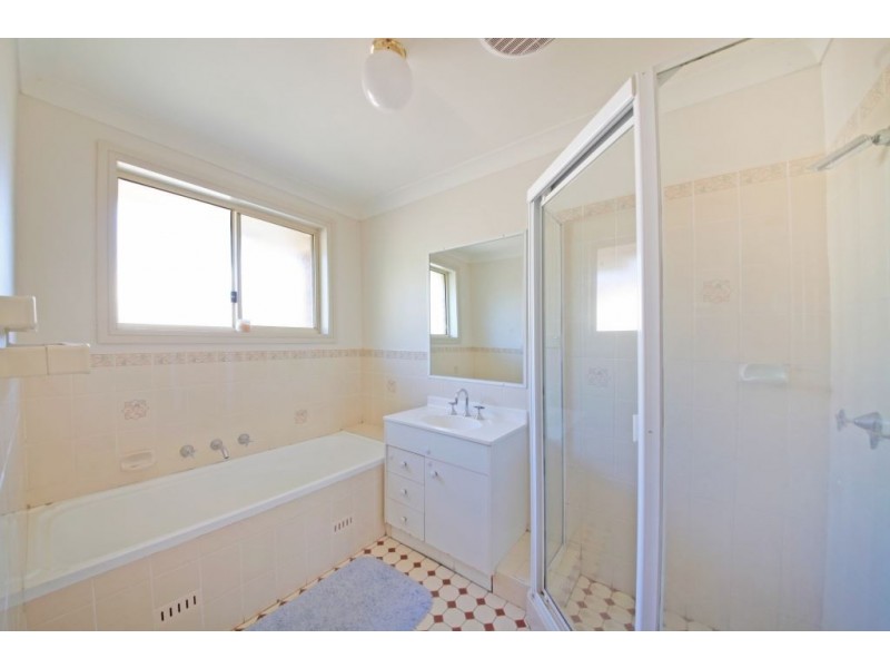 27C Sturt Street, Campbelltown NSW 2560