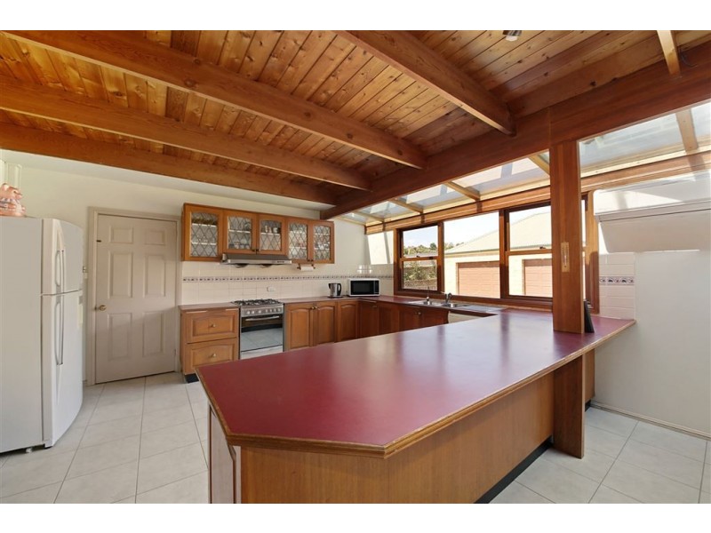 3 Narryna Place, Glen Alpine NSW 2560