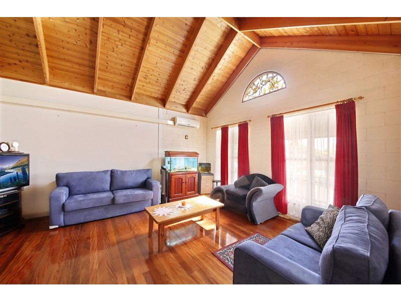 3 Narryna Place, Glen Alpine NSW 2560