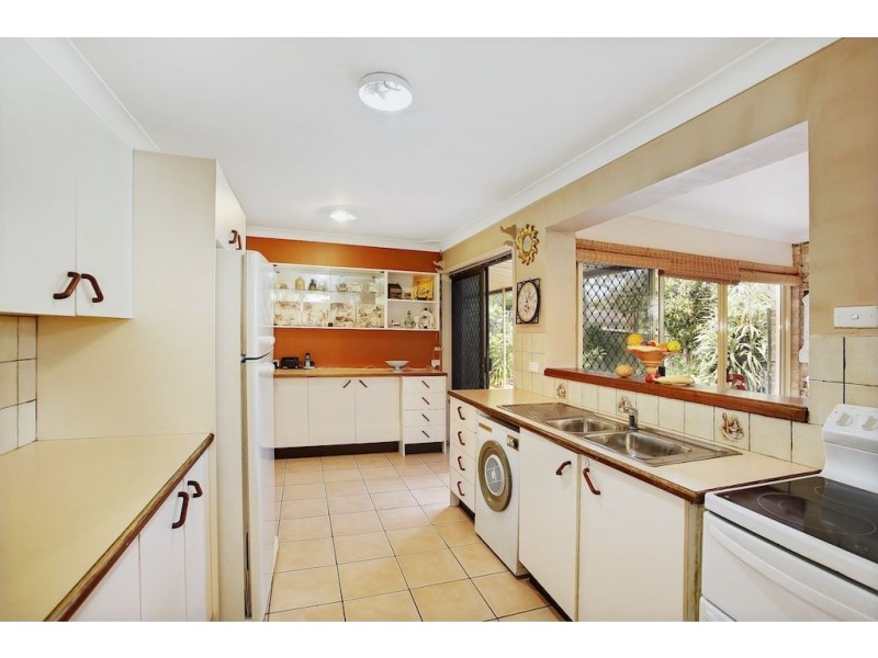 11 Ardrossan Crescent, St Andrews NSW 2566