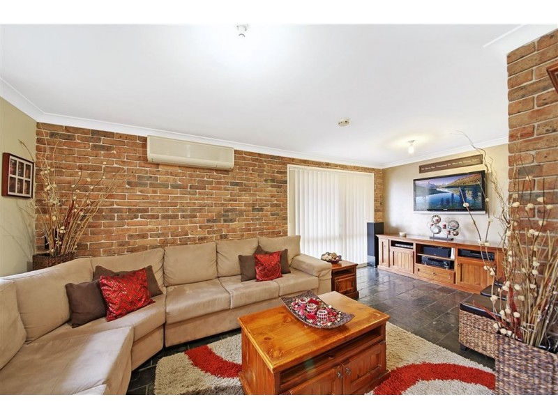 3 Jasper Place, Ambarvale NSW 2560