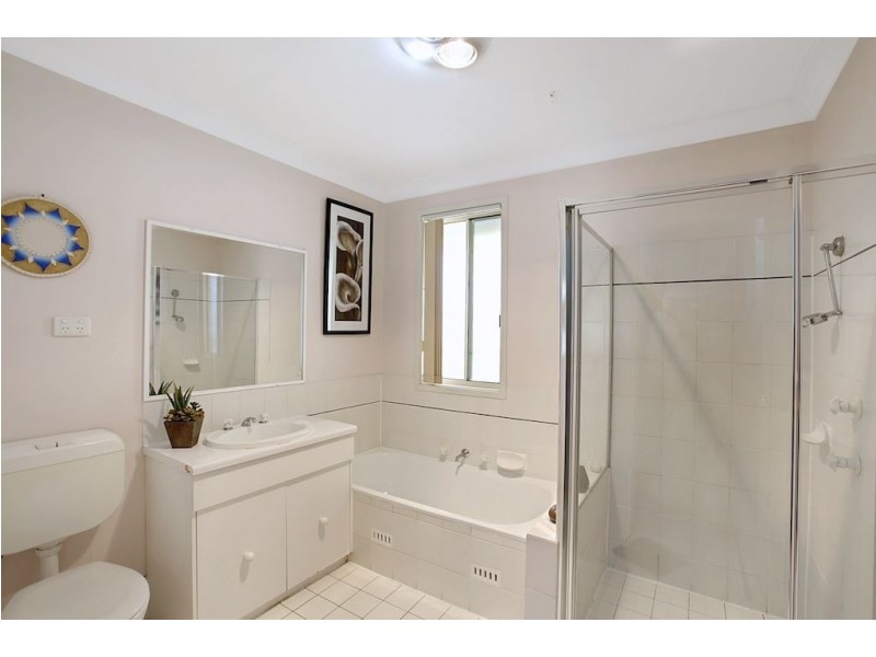 9 Cusack Close, St Helens Park NSW 2560