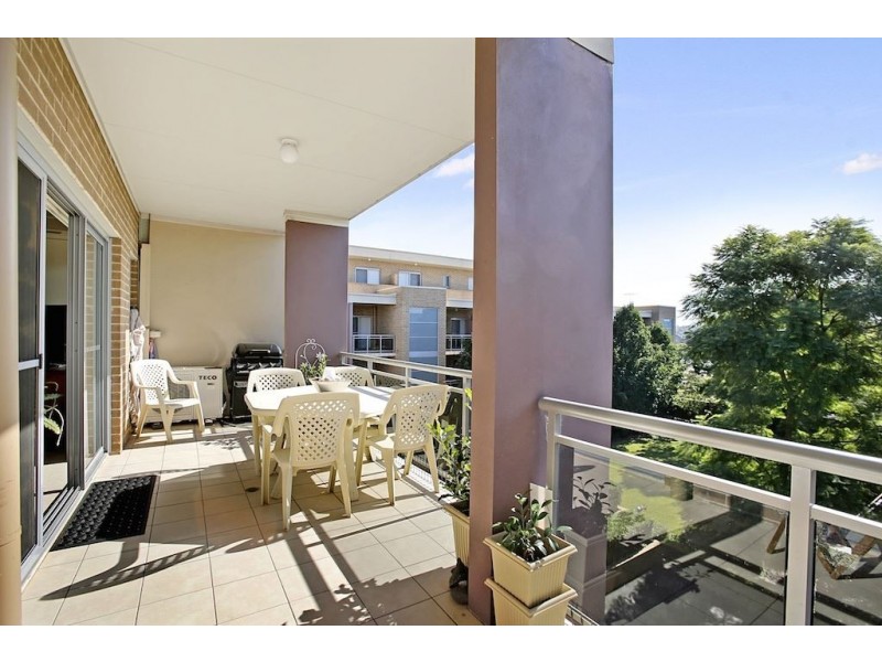 19/7-9 King Street, Campbelltown NSW 2560