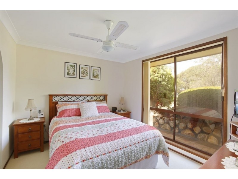 10 Swiveller Close, Ambarvale NSW 2560