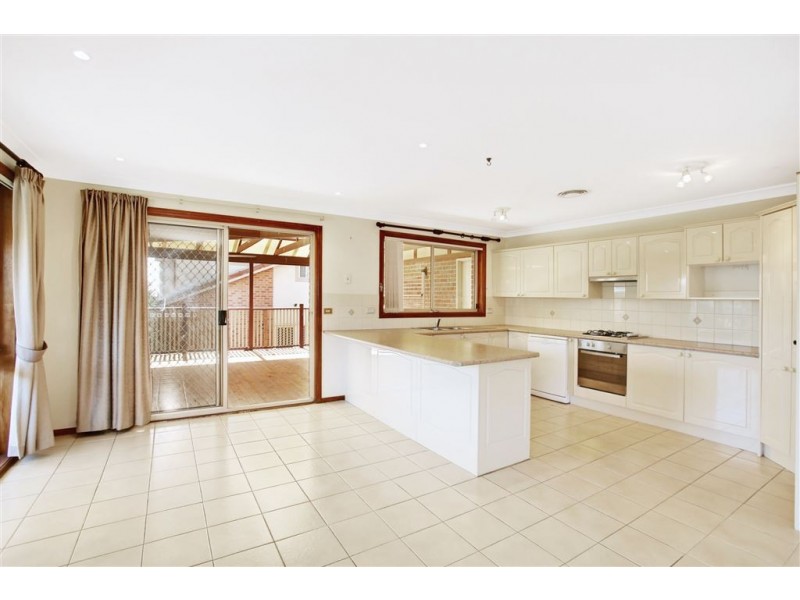 24 Nepean Towers Avenue, Glen Alpine NSW 2560